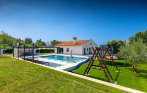 Beautiful Villa Dolores with pool in Vrsar